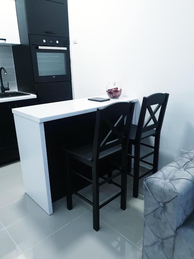 Lux Apartment - Central Place Бар Экстерьер фото