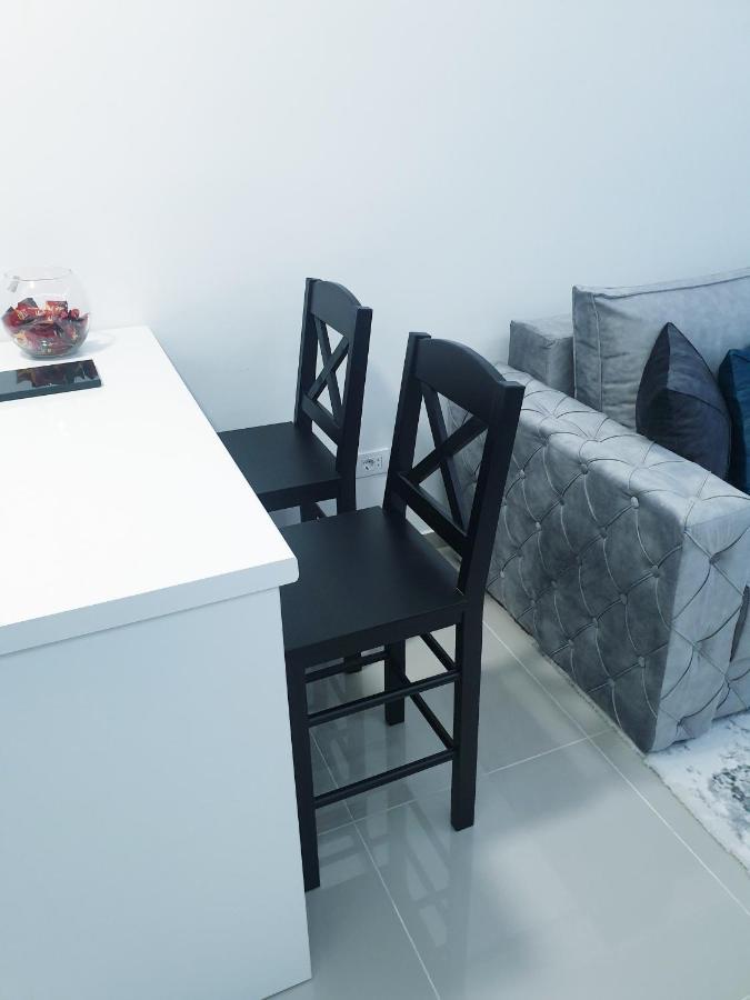 Lux Apartment - Central Place Бар Экстерьер фото